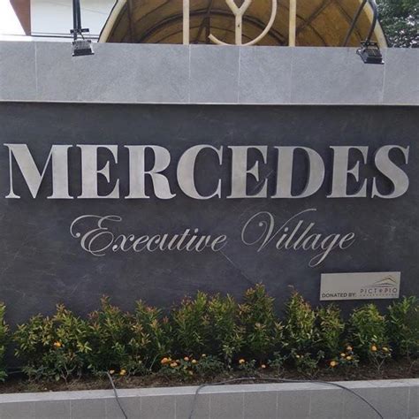 Mercedes Executive Village .